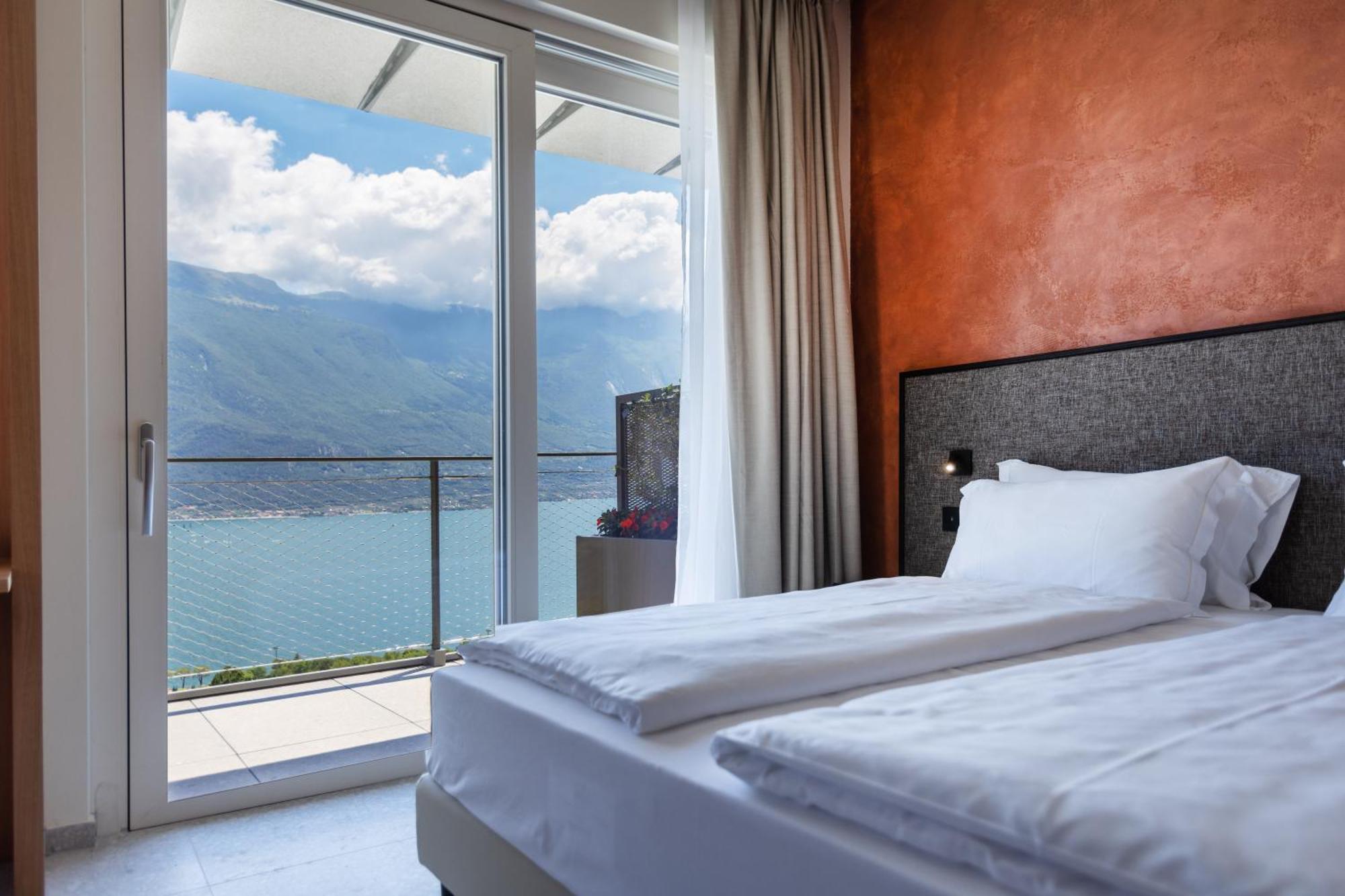 Llac Living Nature Hotel Limone sul Garda Bagian luar foto