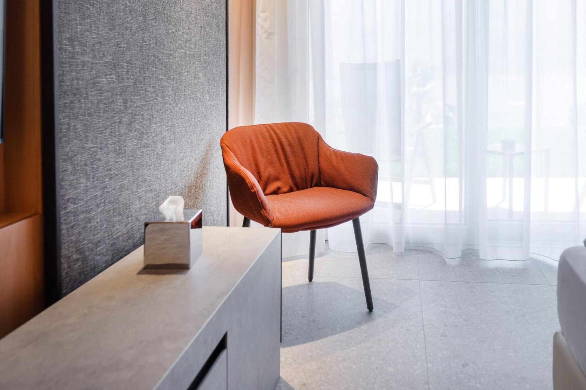 Llac Living Nature Hotel Limone sul Garda Ruang foto